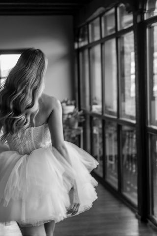 Vestido de Novia Corto Tul.