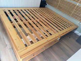 Cama estilo asiático 140-160