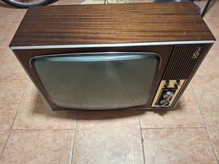 Televisores Blanco y Negro Antiguos