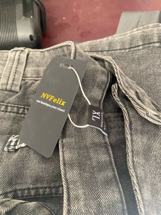 Pantaloncini estivi grigi