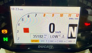 Ducati Panigale 1199 ABS Roja