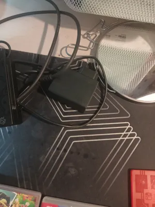 Nintendo Switch + 5 Juegos