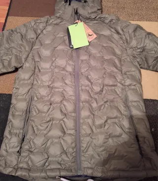 Chaqueta acolchada verde mujer a estrenar. Nueva