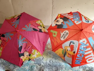 Juego 2 Paraguas Infantiles Disney Minnie y Mickey