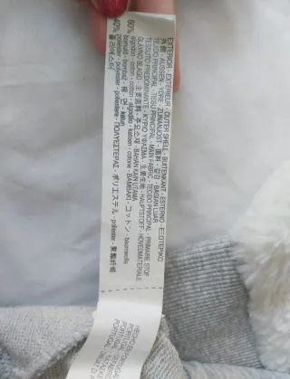 Sudadera Bershka gris con mangas suaves