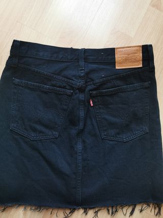 Falda vaquera Levi's negra