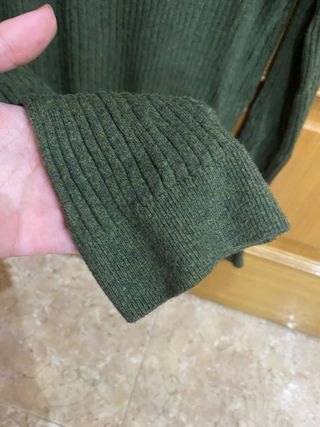 Jersey Hollister verde acanalado