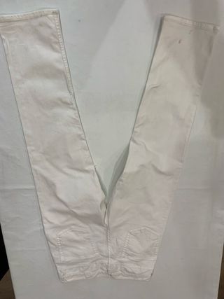 Pantalones blancos