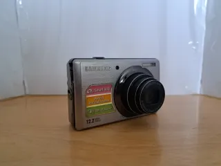 Samsung PL65 Fotocamera Digitale Argento