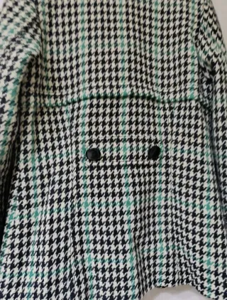 Abrigo Bershka cuadros L