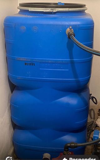 Depósito agua 570L azul