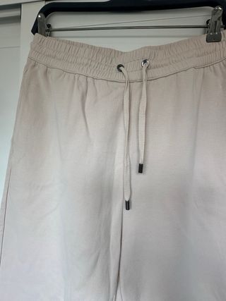 Pantalón chándal Massimo Dutti beige Talla M