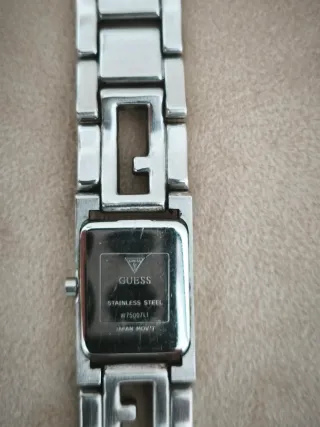 Reloj Guess Mujer Plateado