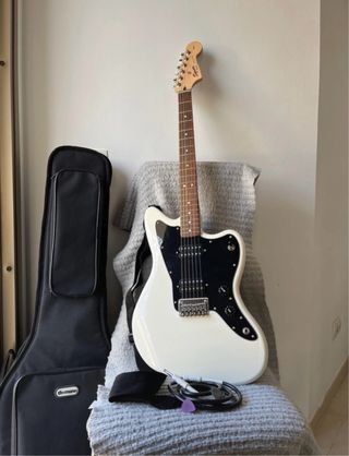 Squier Affinity Jazzmaster HH (Fender) + Pack