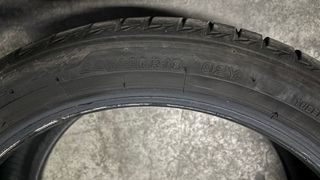 Neumáticos 225/40 R18 92Y