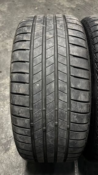 Neumáticos 225/40 R18 92Y