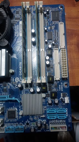 Lote 6 Placas Base Gigabyte 775 + Micro + 4TB RAM