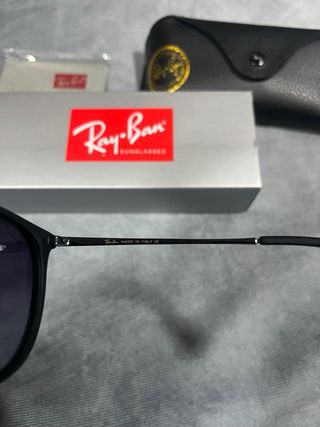 Gafas de sol Ray-Ban Erika Negras Polarizadas