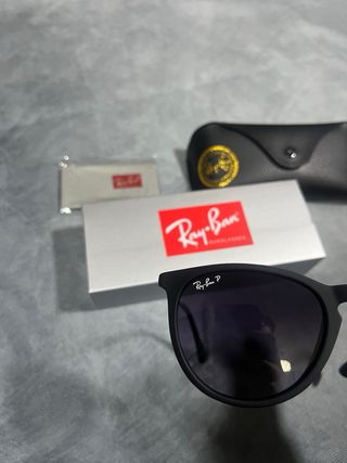 Gafas de sol Ray-Ban Erika Negras Polarizadas