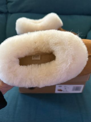 Botas UGG Marrones con Plataforma .