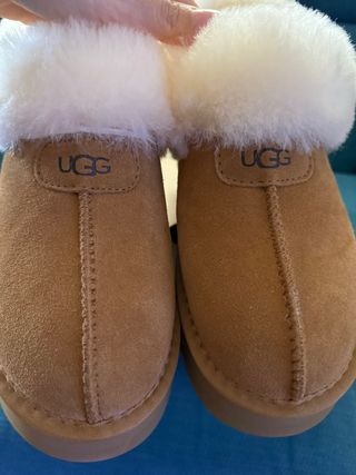 Botas UGG Marrones con Plataforma .