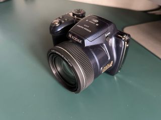 Cámara Bridge Kodak PIXPRO AZ528 Azul