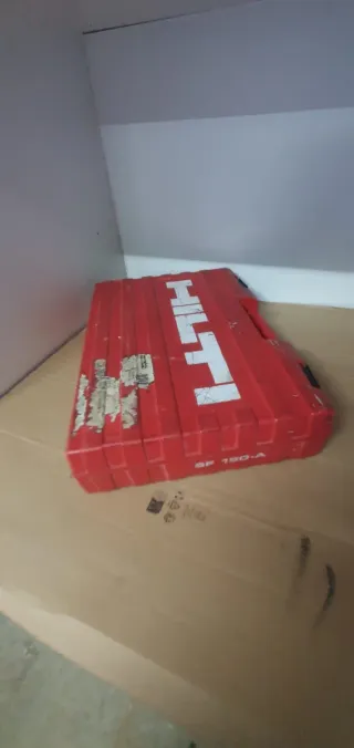 Maletín Hilti Rojo
