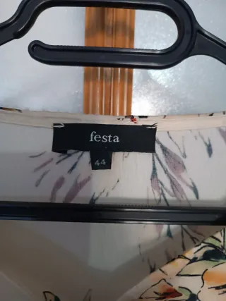 Blusa REVAL floral beige mujer talla S