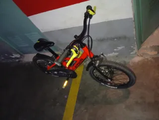 Bicicleta Infantil Roja