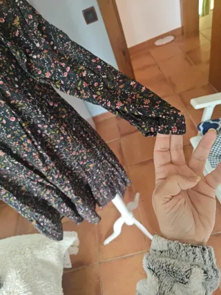 Vestido estampado floral marrón