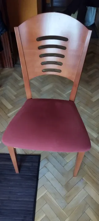 Mesa y 4 Sillas Comedor Madera