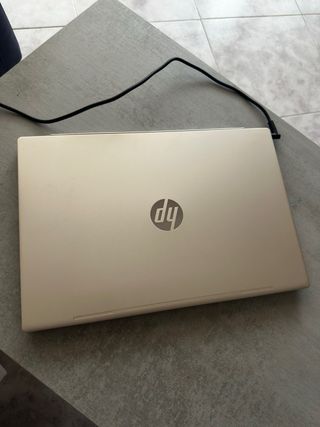 PORTÁTIL HP PAVILION 15” PLATEADO