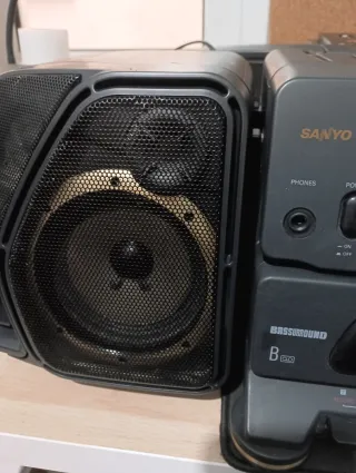 Radio Cassette Sanyo M903SR