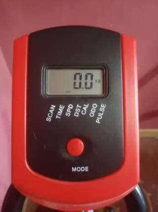 Bicicleta Estática con Pantalla Digital