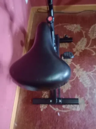 Bicicleta Estática con Pantalla Digital