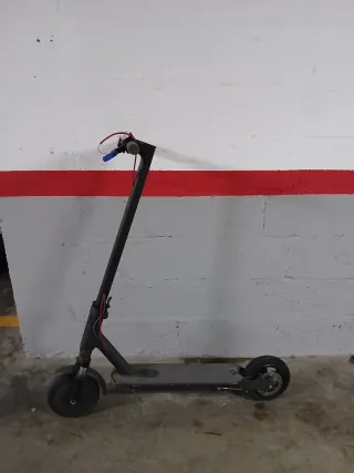 Patinete Xiaomi para piezas con cargador