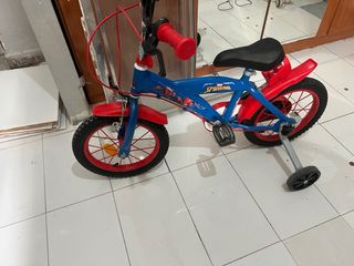 Bicicleta infantil Spiderman