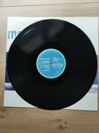 Nenetha - Make Me Love