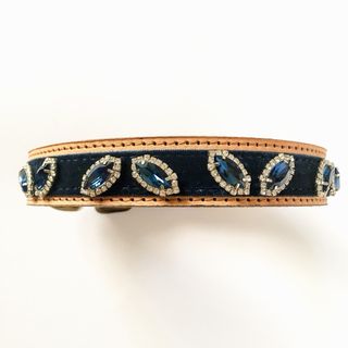 Collare cane cuoio con strass blu