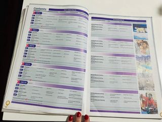 ROADMAP B1 STUDENTS BOOK WITH DIGITAL RESOURCES...