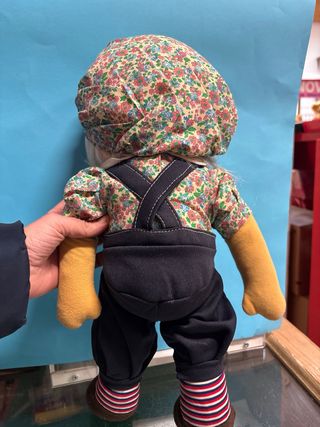 Muñeca Petit Amour floral