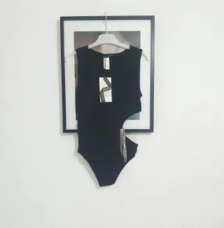 Body Zara Negro Brillantes Lateral