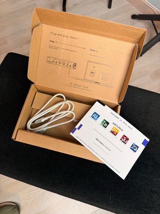 Arturia Minifuse 2 Interfaz de Audio Usb