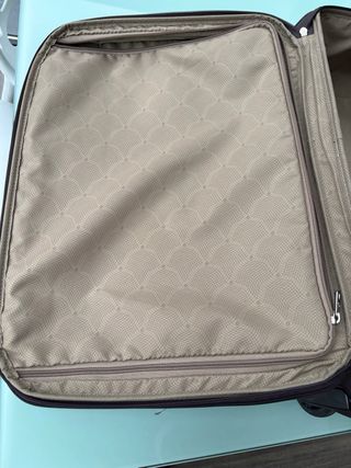 Maleta de cabina Samsonite de tela color berenjena