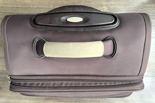 Maleta de cabina Samsonite de tela color berenjena