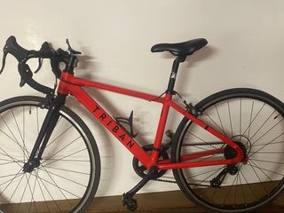 Bicicleta carretera infantil Triban 26