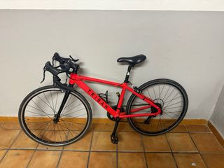 Bicicleta carretera infantil Triban 26