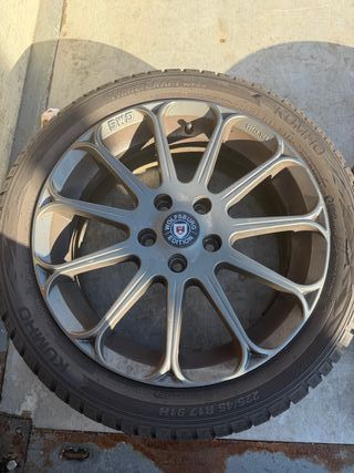 Llantas Wolfsburg Edition Kumho 225/45 R17