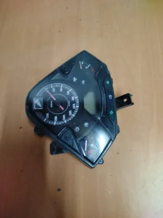 Cuentakilómetros Honda SH 300 (2010)