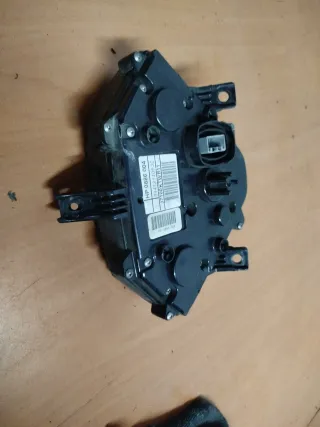 Cuentakilómetros Honda SH 300 (2010)